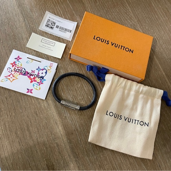 Louis Vuitton Other - Louis Vuitton Digit Bracelet